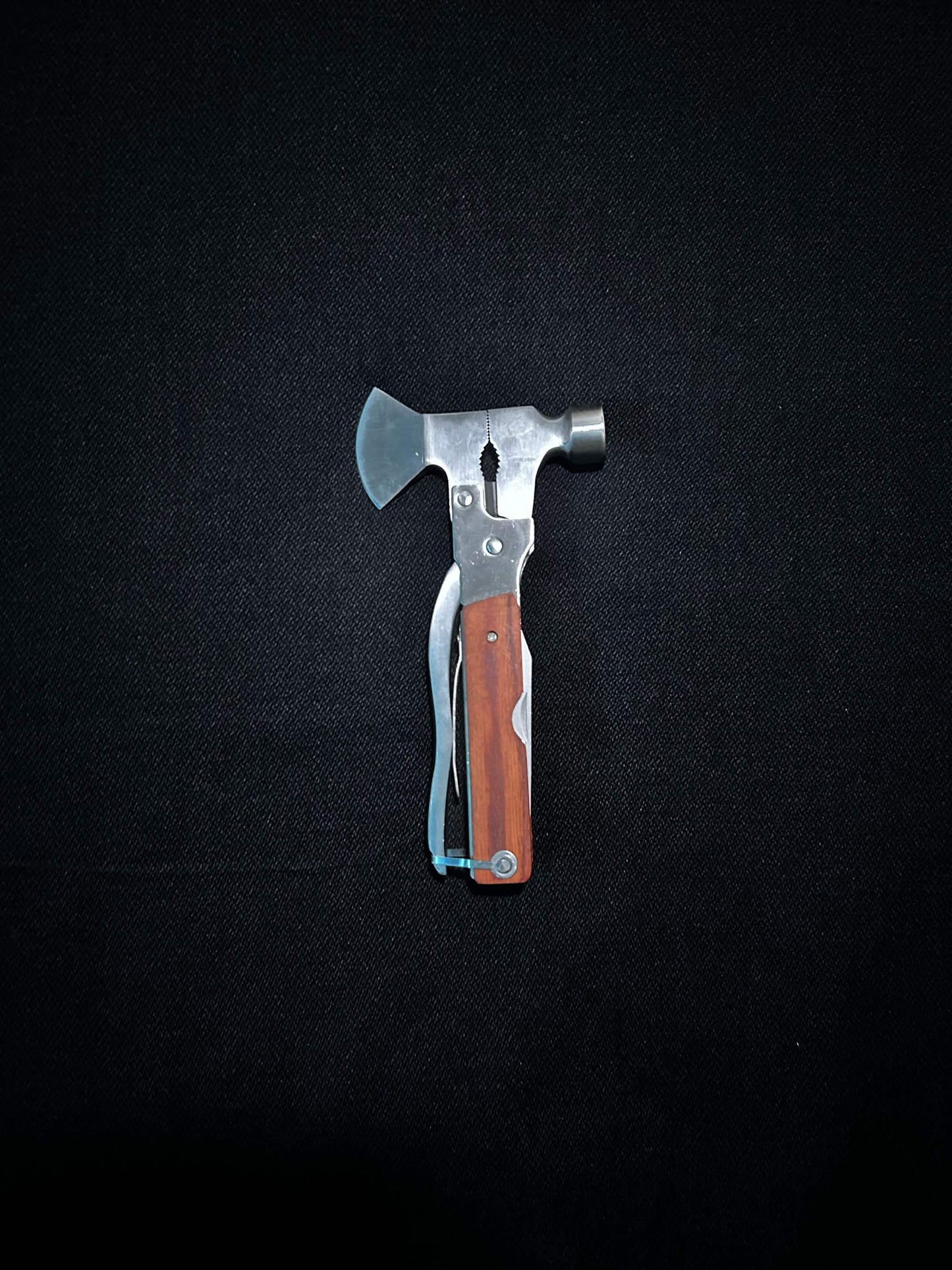 Multitool Topor & Ciocan pentru Camping