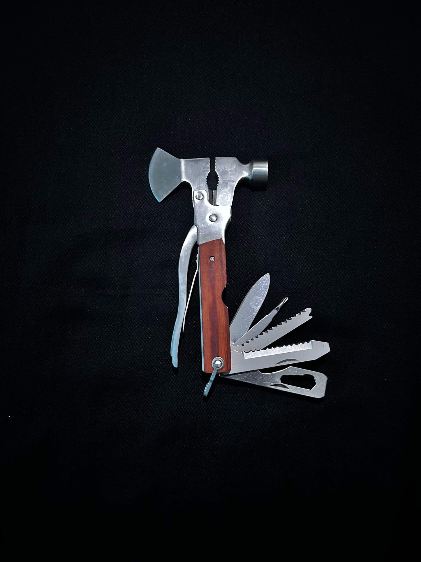 Multitool Topor & Ciocan pentru Camping